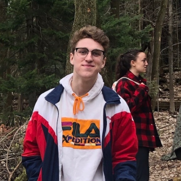 Meet your Posher, Harper - Picture 1 of 1